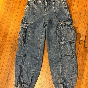 Baggy Acid Wash Cargo Jeans for women